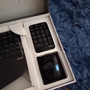 BRAND NEW BLACK MICROSOFT ERGONOMIC KEYBOARD